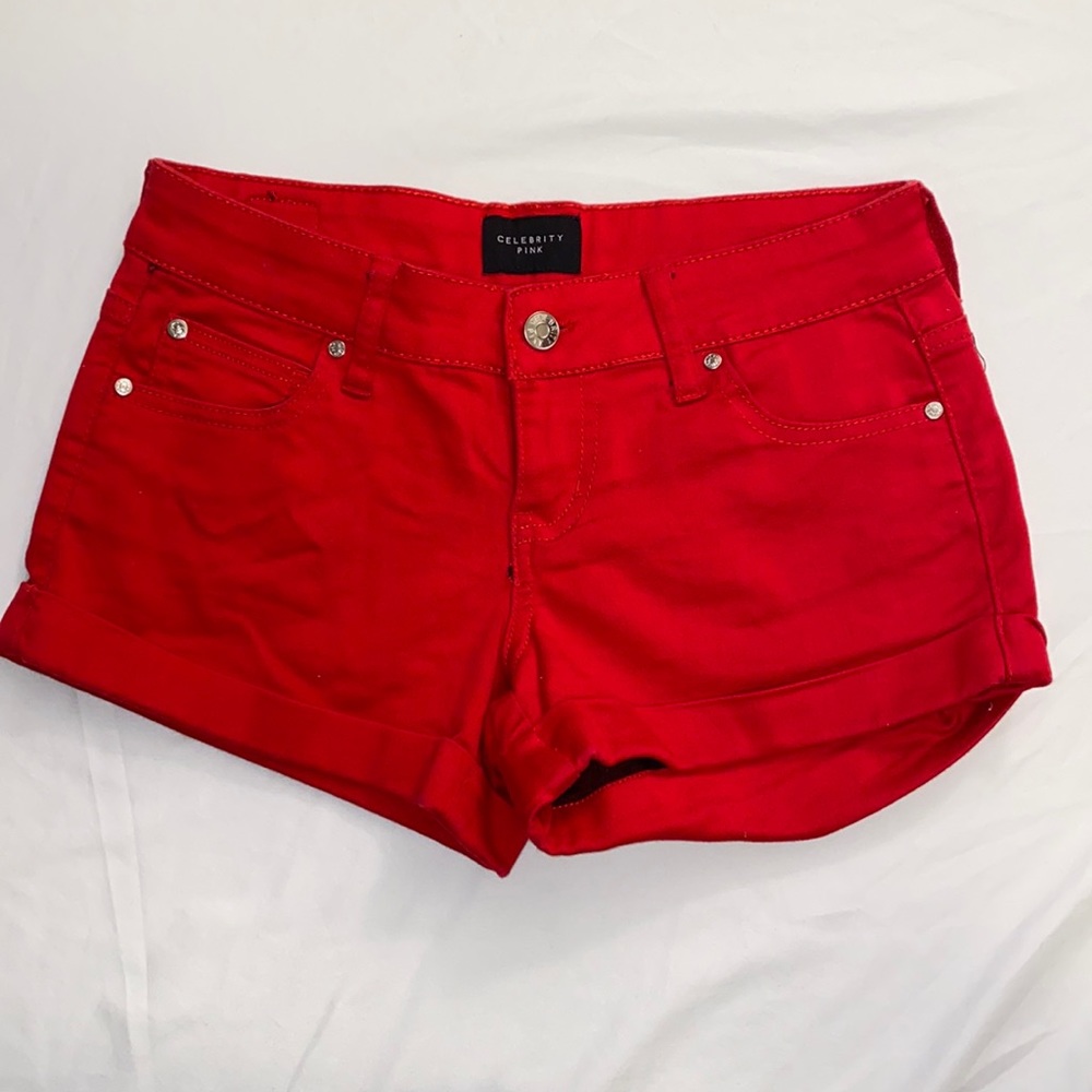 Women’s shorts- celebrity pink size 1